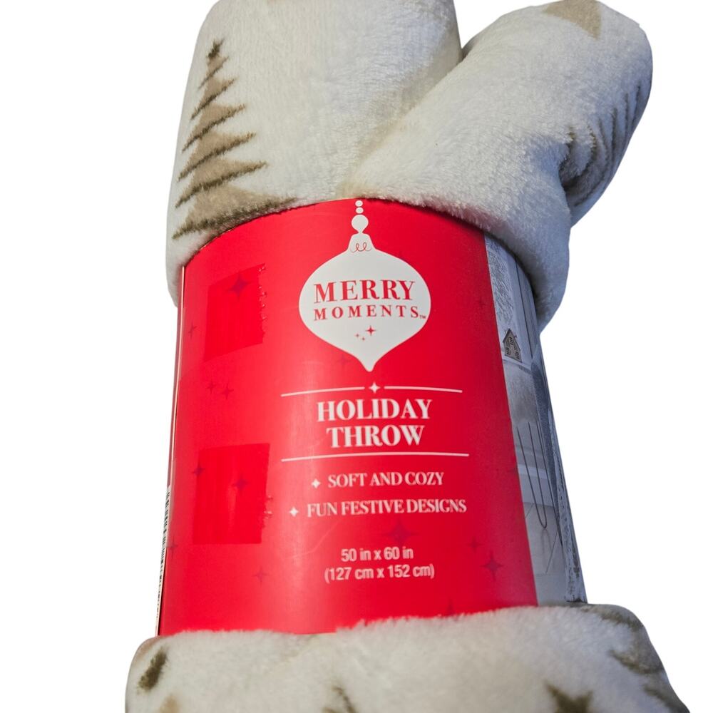 Merry Moments 50 x 60 Throw Blanket